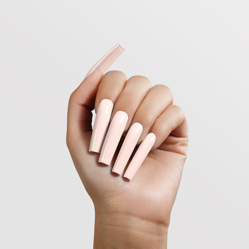 Chaun Legend Dip Powder Bubblegum A2.112