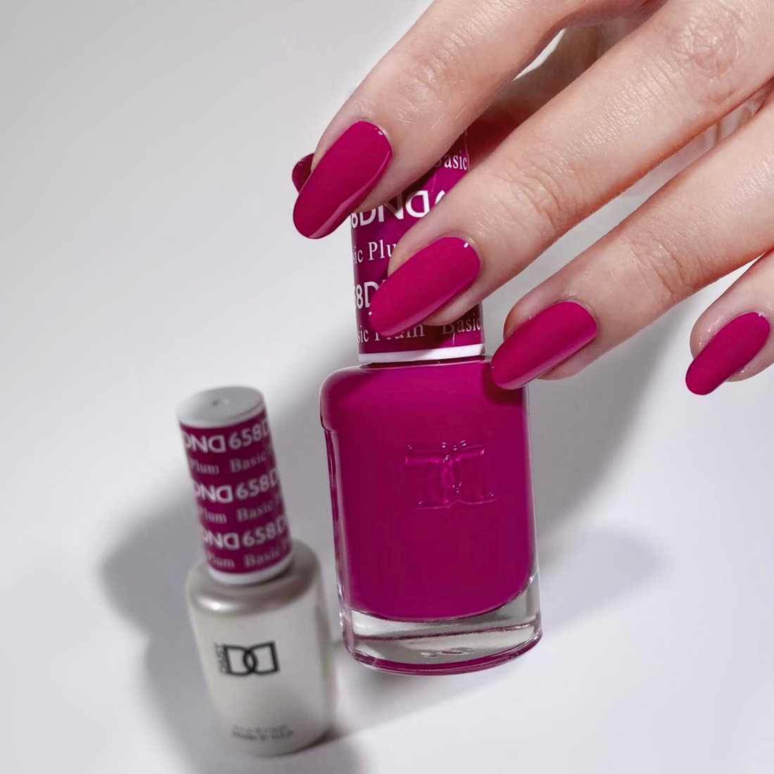 DND 658 Basic Plum